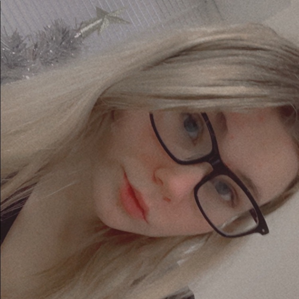 Meet your Posher, Kalee